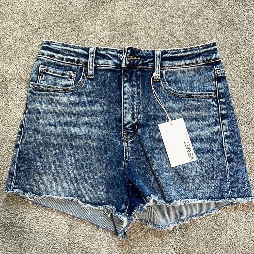 Brand new Vervet shorts